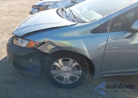 2012 Honda Civic Hybrid z USA, uszkodzony, nr VIN JHMFB4F21CS008409